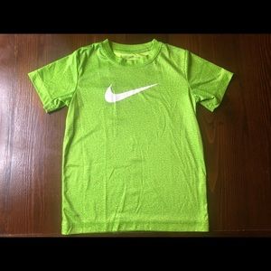 Nike Short Sleeve